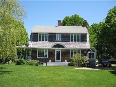 32 Wings Neck Road Pocasset, MA 02559 - Photo 1 of 7 Primary Photo