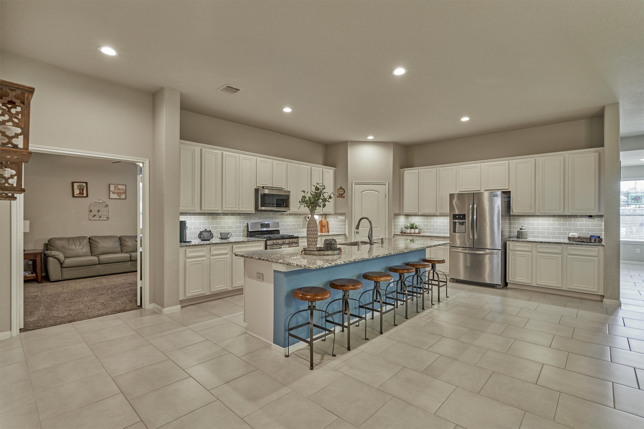 14019 Beaverhead Range Court Conroe, TX 77384 - Photo 16 of 38