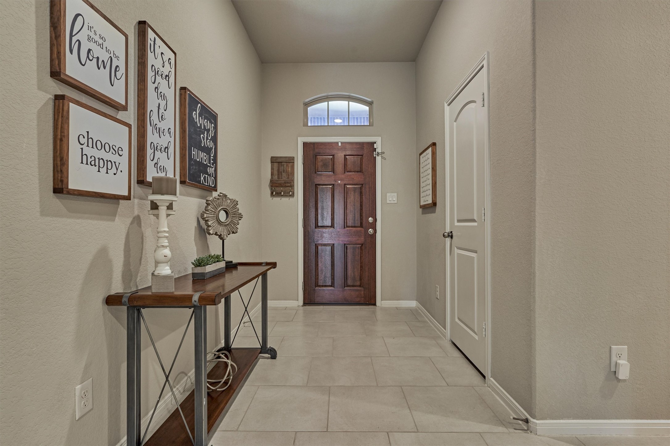 14019 Beaverhead Range Court Conroe, TX 77384 - Photo 7 of 34