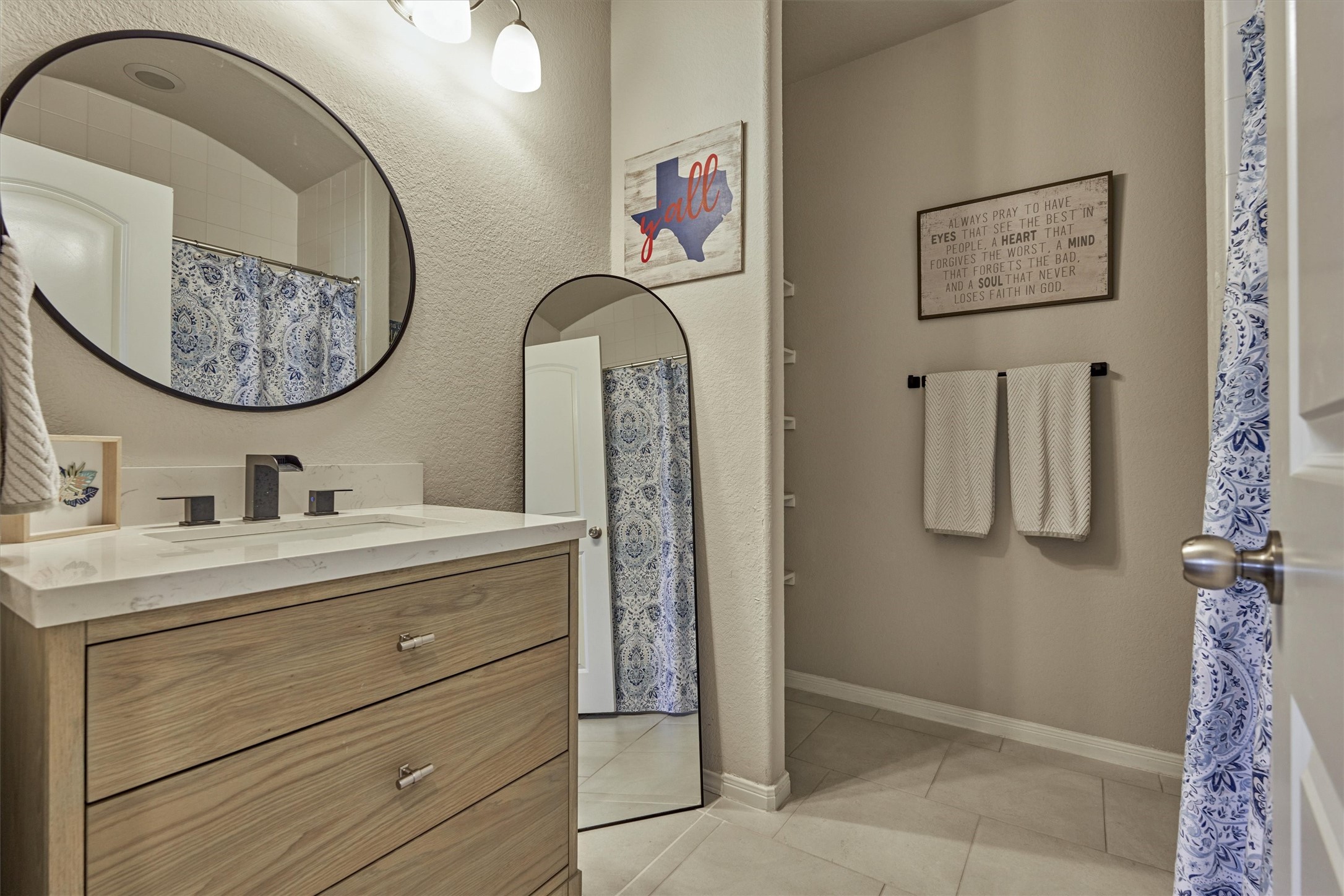 14019 Beaverhead Range Court Conroe, TX 77384 - Photo 7 of 38