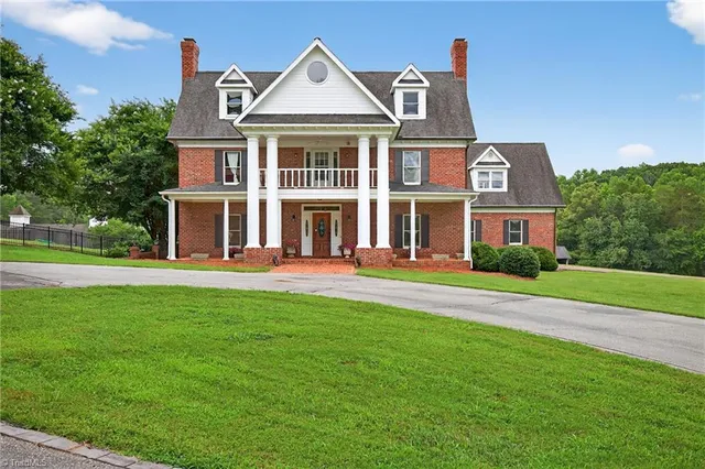 $1,250,000 | 8350 Holler Farm Road, Clemmons, NC 27012