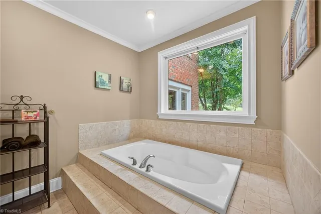 $1,250,000 | 8350 Holler Farm Road, Clemmons, NC 27012