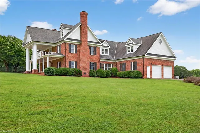 $1,250,000 | 8350 Holler Farm Road, Clemmons, NC 27012