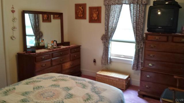 131 Sanders Road Pen Argyl, PA 18072 - Photo 13 of 20 Gallery Image 13