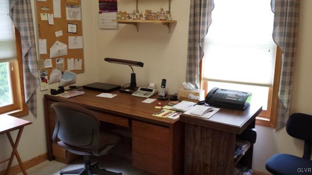 131 Sanders Road Pen Argyl, PA 18072 - Photo 10 of 20 Gallery Image 10