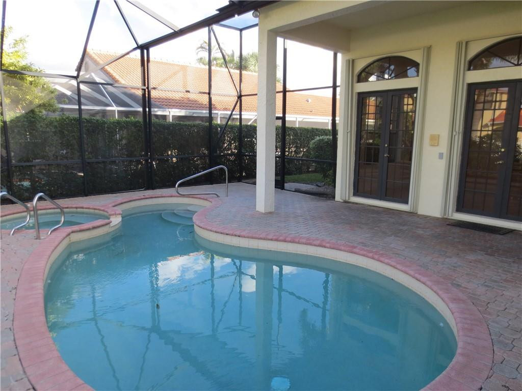 22676 Esplanada Circle Boca Raton, FL 33433 - Photo 15 of 26 Free Form Pool