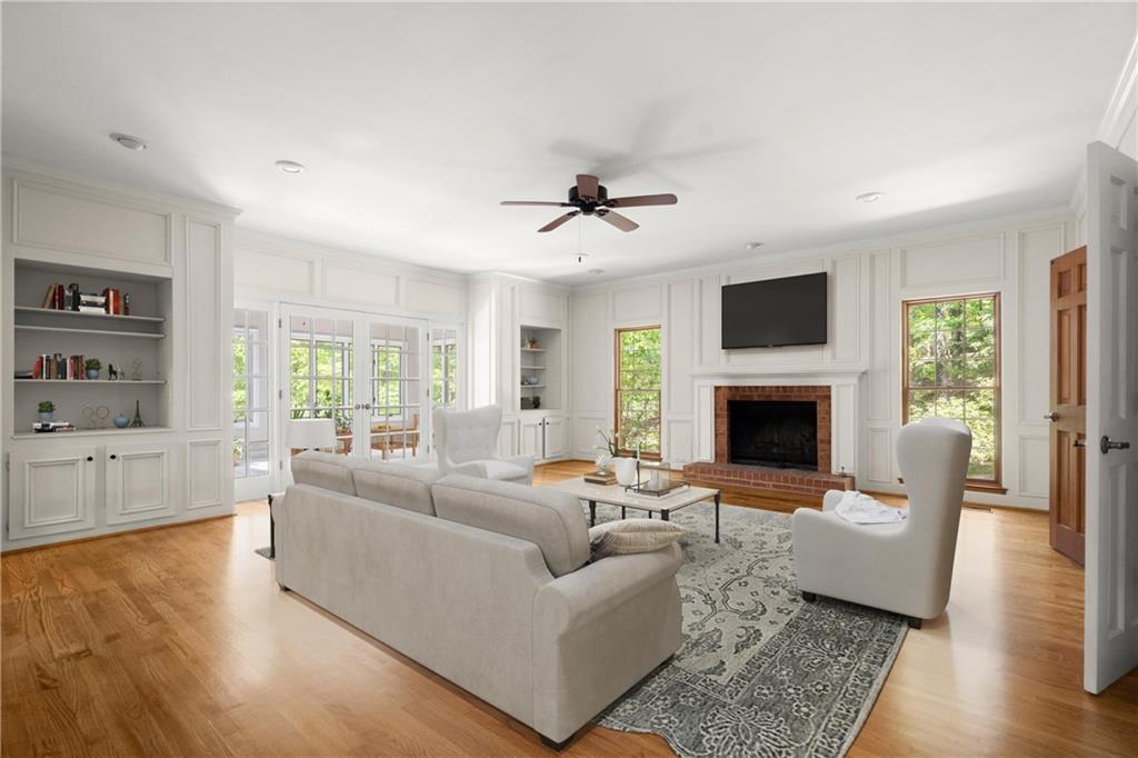 9335 Huntcliff Trace Atlanta, GA 30350 - Photo 15 of 113