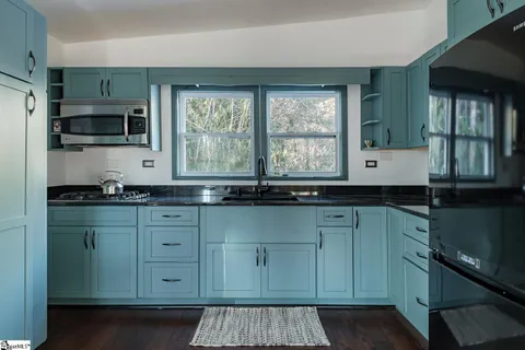 $499,000 | 36 Dream Catcher Cove, Hayesville, NC 28904