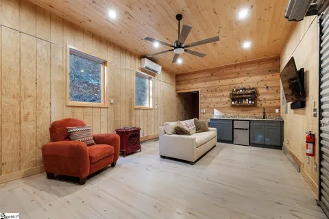 $499,000 | 36 Dream Catcher Cove, Hayesville, NC 28904