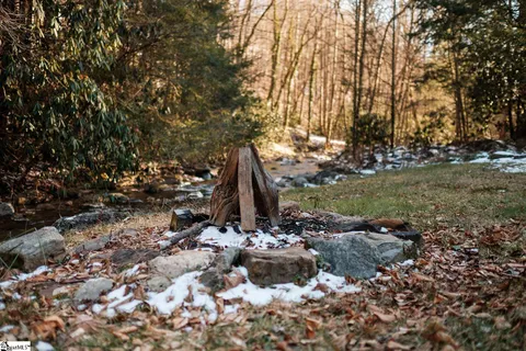 $499,000 | 36 Dream Catcher Cove, Hayesville, NC 28904