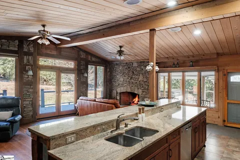 $499,000 | 36 Dream Catcher Cove, Hayesville, NC 28904