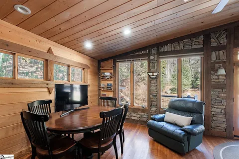 $499,000 | 36 Dream Catcher Cove, Hayesville, NC 28904