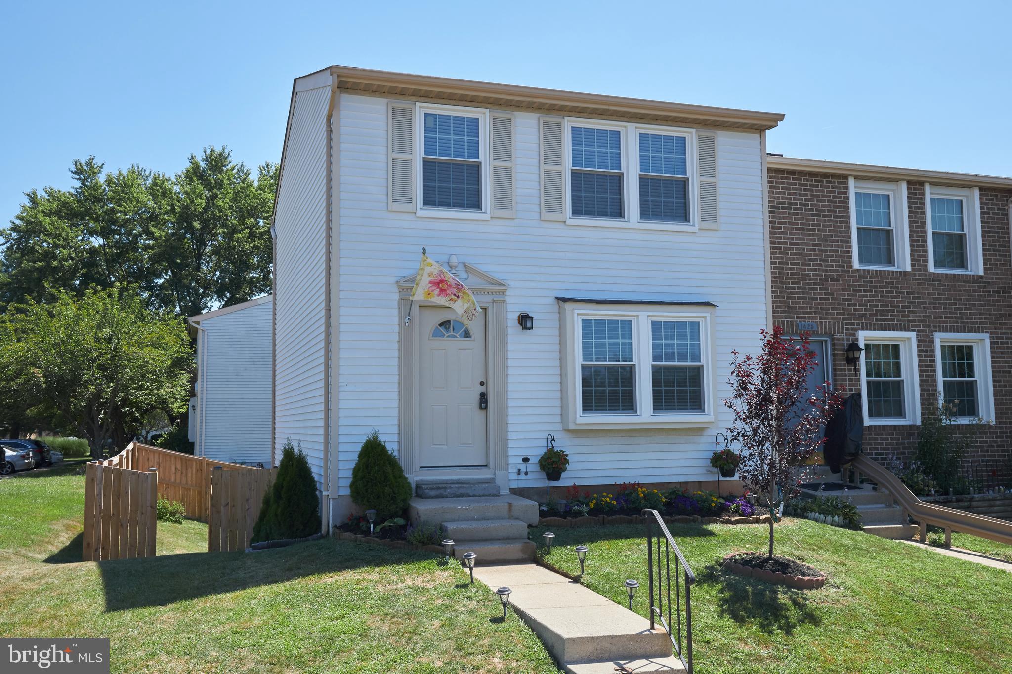 1427 Farmcrest Way Silver Spring, MD 20905 - Photo 1 of 40 Gallery Image 1
