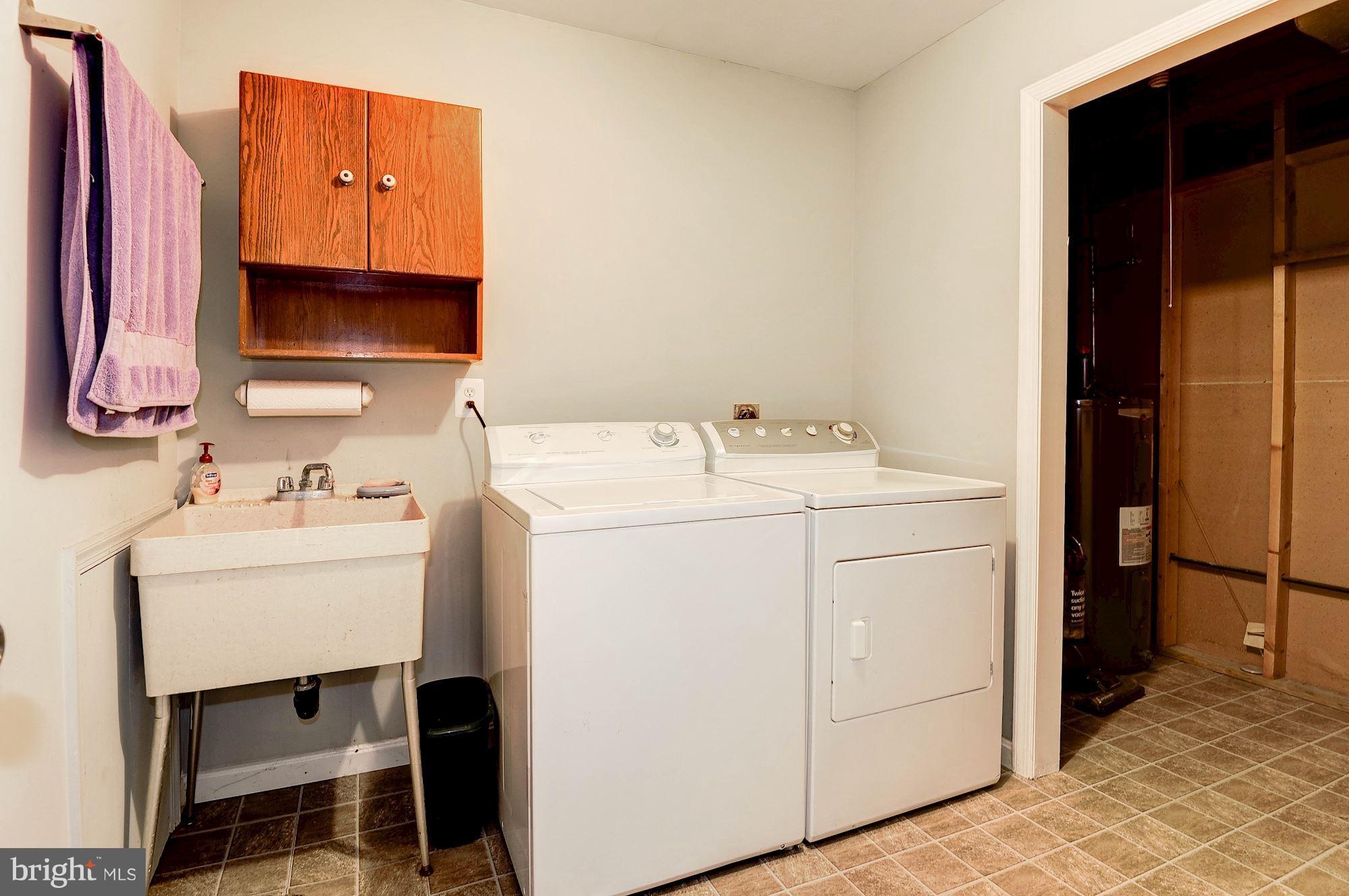 7104 Roxann Road Alexandria, VA 22315 - Photo 24 of 30 Interior (General)