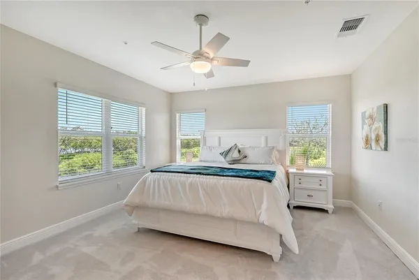 $6,000 | 7930 34th Avenue West, Unit 102, Bradenton, FL 34209