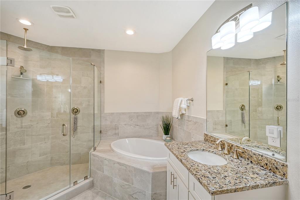 7930 34th Avenue West, Unit 102 Bradenton, FL 34209 - Photo 24 of 51