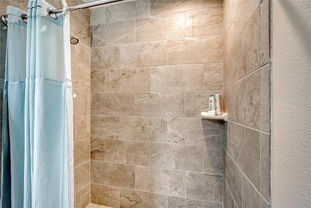 7930 34th Avenue West, Unit 102 Bradenton, FL 34209 - Photo 30 of 51