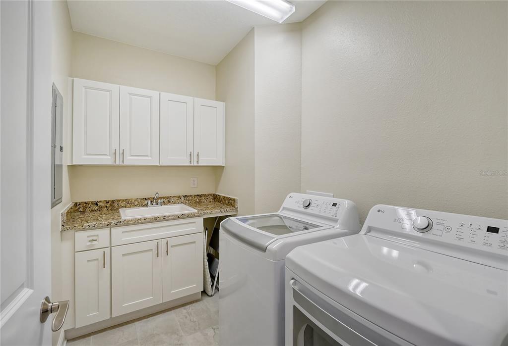 7930 34th Avenue West, Unit 102 Bradenton, FL 34209 - Photo 32 of 51