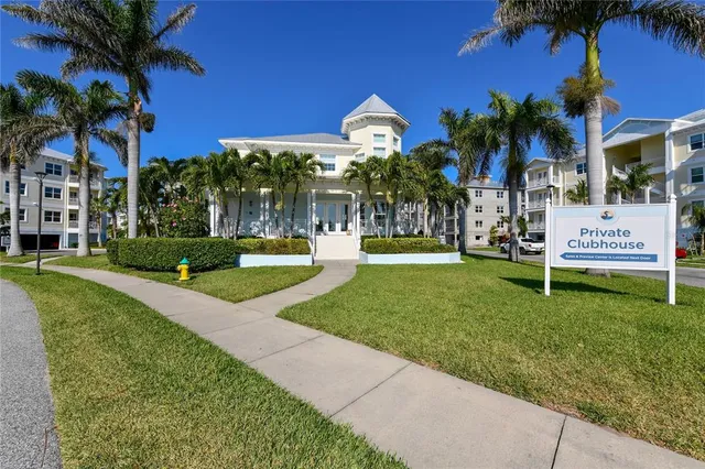 $6,000 | 7930 34th Avenue West, Unit 102, Bradenton, FL 34209