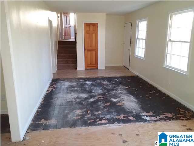 631 16th Terrace Northwest Birmingham, AL 35215 - Photo 8 of 11