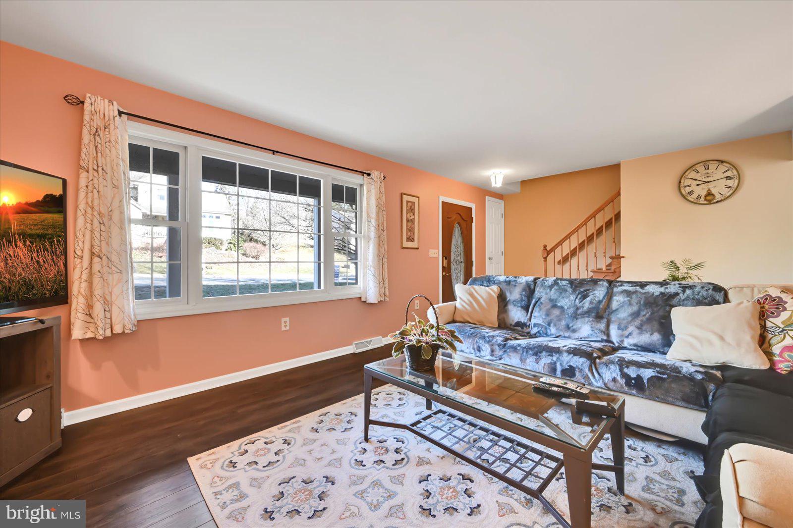 18 Westview Drive Ephrata, PA 17522 - Photo 13 of 38