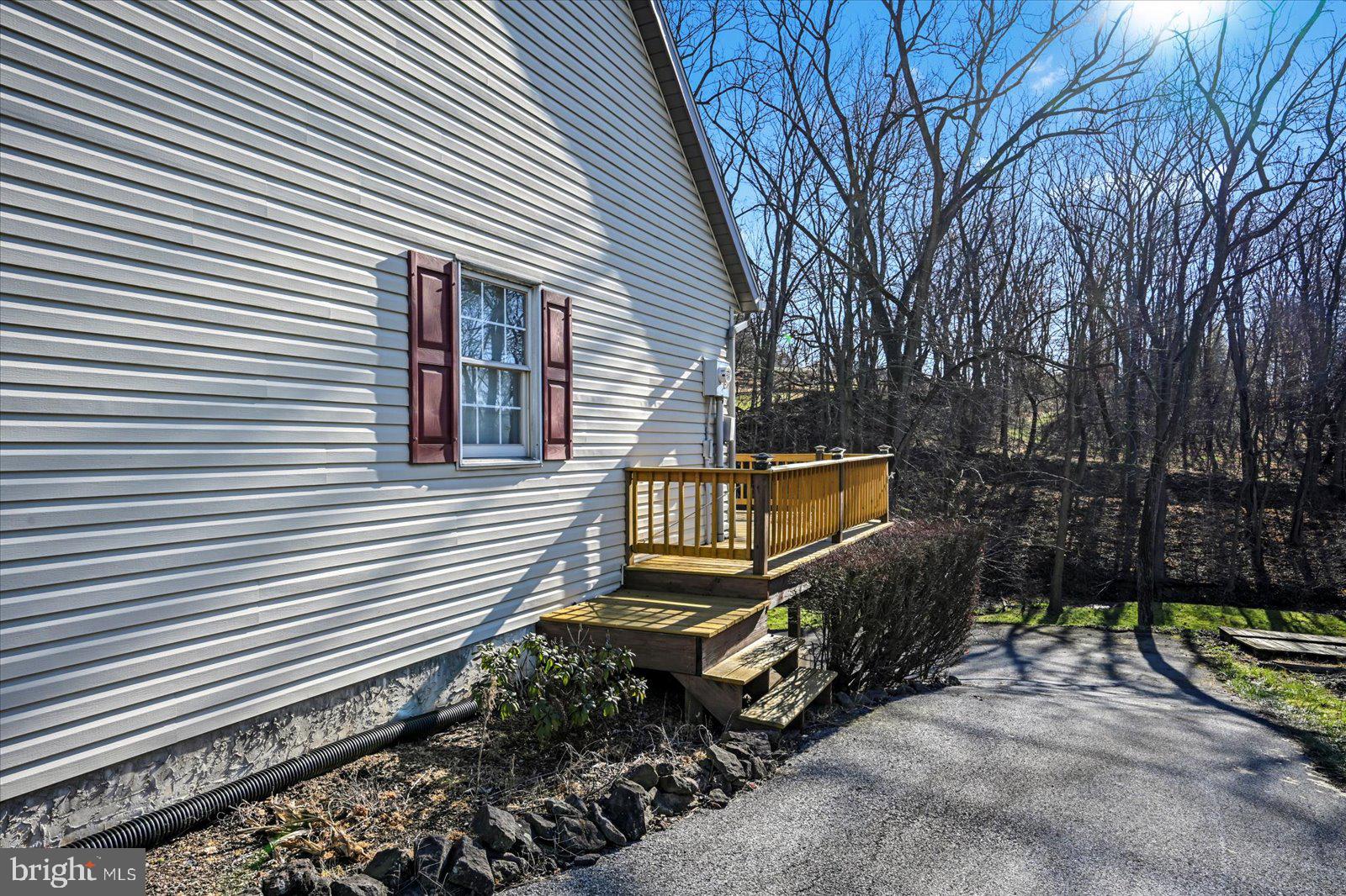 18 Westview Drive Ephrata, PA 17522 - Photo 5 of 38