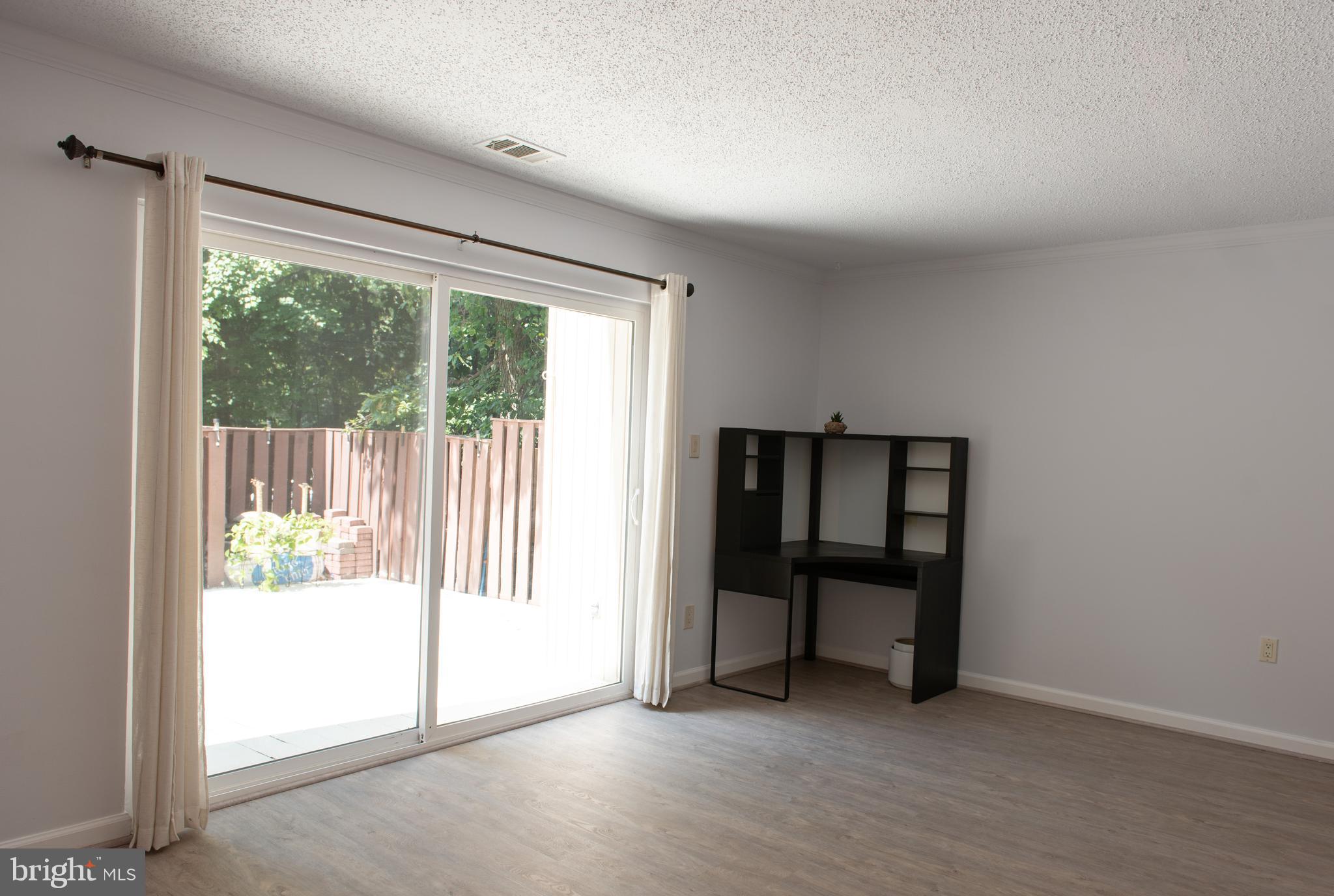 2248 Southgate Square Reston, VA 20191 - Photo 16 of 34