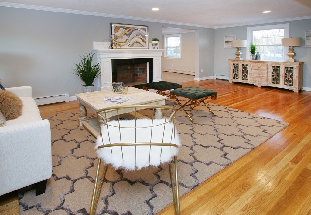 31 Appleton Road Wakefield, MA 01880 - Photo 4 of 28 Gallery Image 4