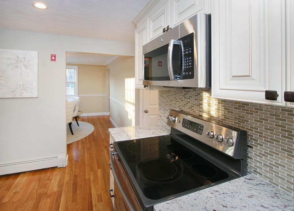 31 Appleton Road Wakefield, MA 01880 - Photo 9 of 28 Gallery Image 9