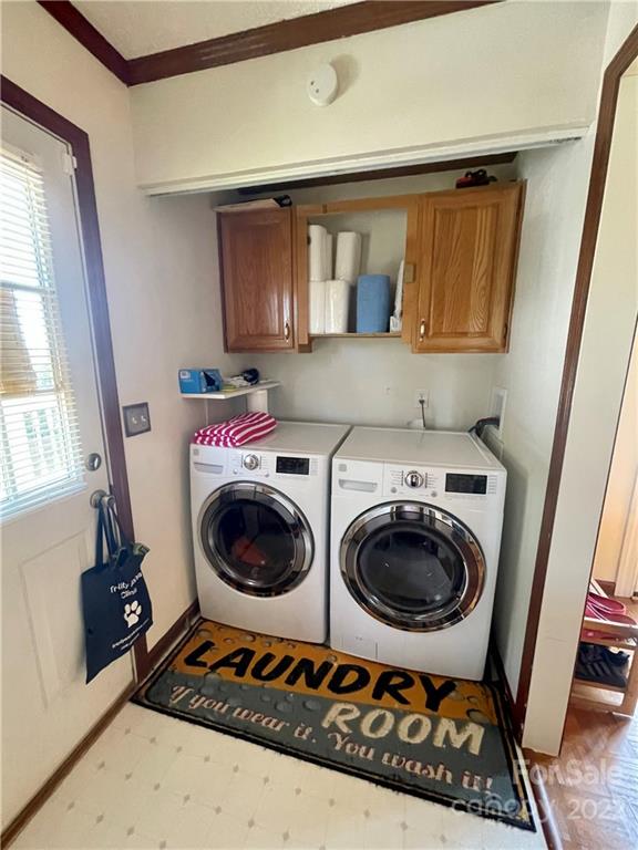 353 Duncan Road Rutherfordton, NC 28139 - Photo 25 of 42 a utility room with sink dryer and washer