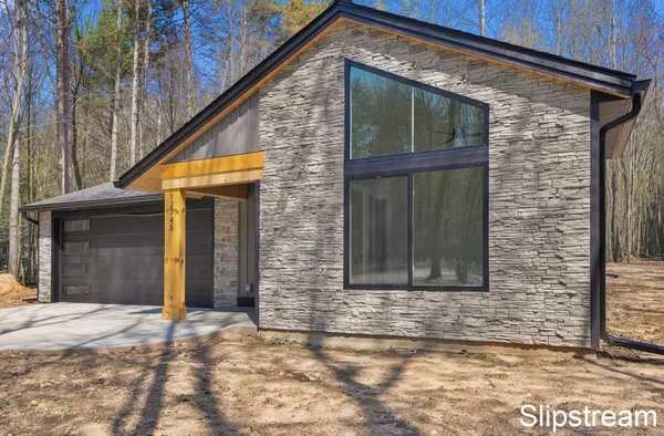 $495,000 | 12745 Austrian Drive, Grant, MI 49327