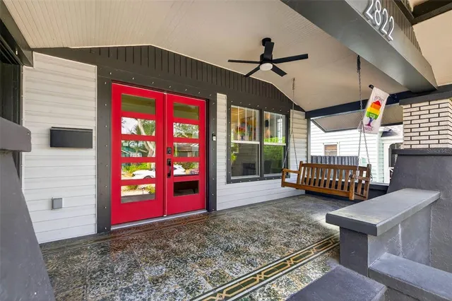 $1,375,000 | 2822 Burlington Avenue North, St. Petersburg, FL 33713