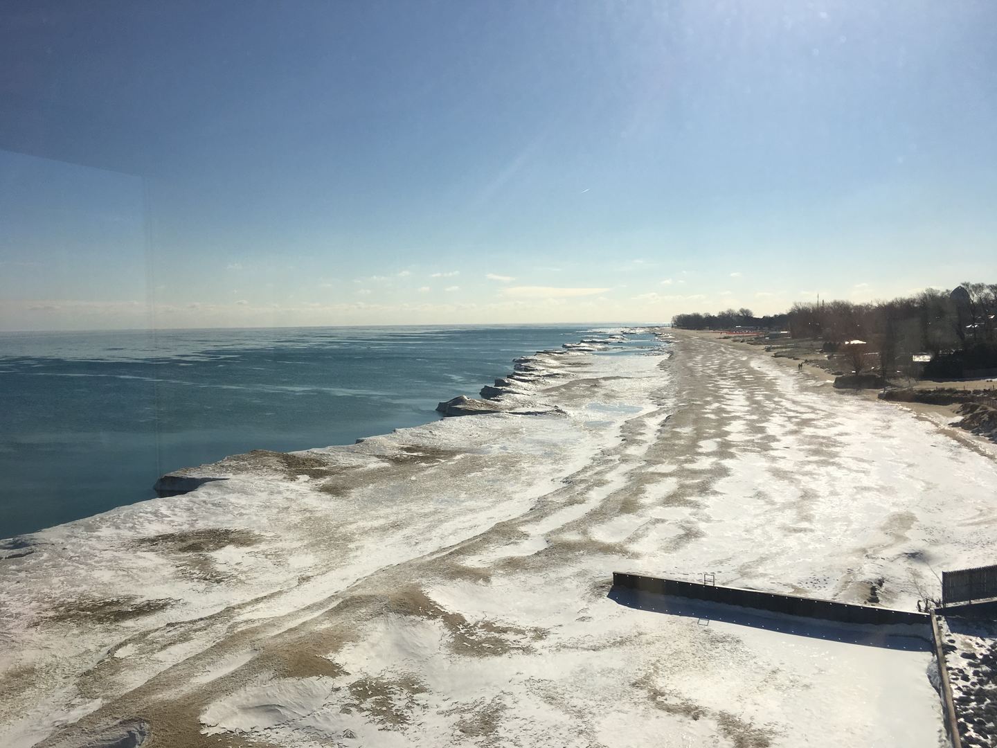 1420 Sheridan Road, Unit 6B Wilmette, IL 60091 - Photo 20 of 23 a view of ocean view