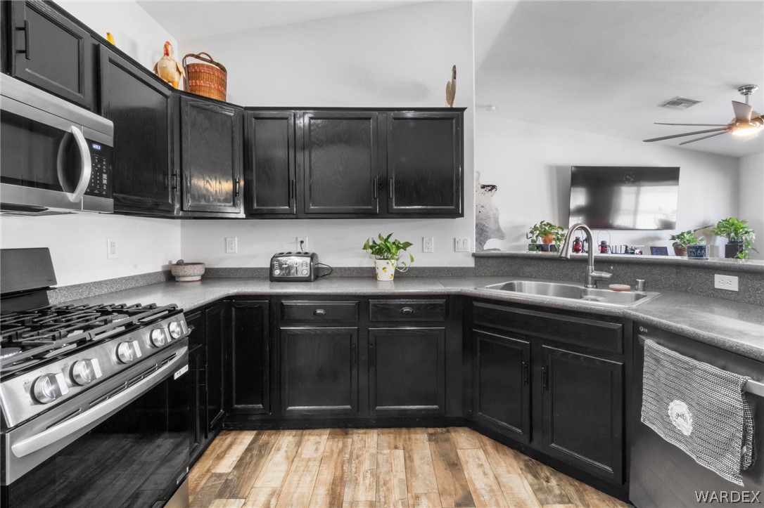 3643 Estrella Road Golden Valley, AZ 86413 - Photo 15 of 90