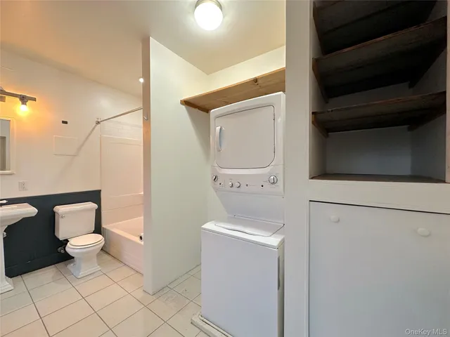 $2,300 | 12 Front Street, Unit 1, Newburgh, NY 12550