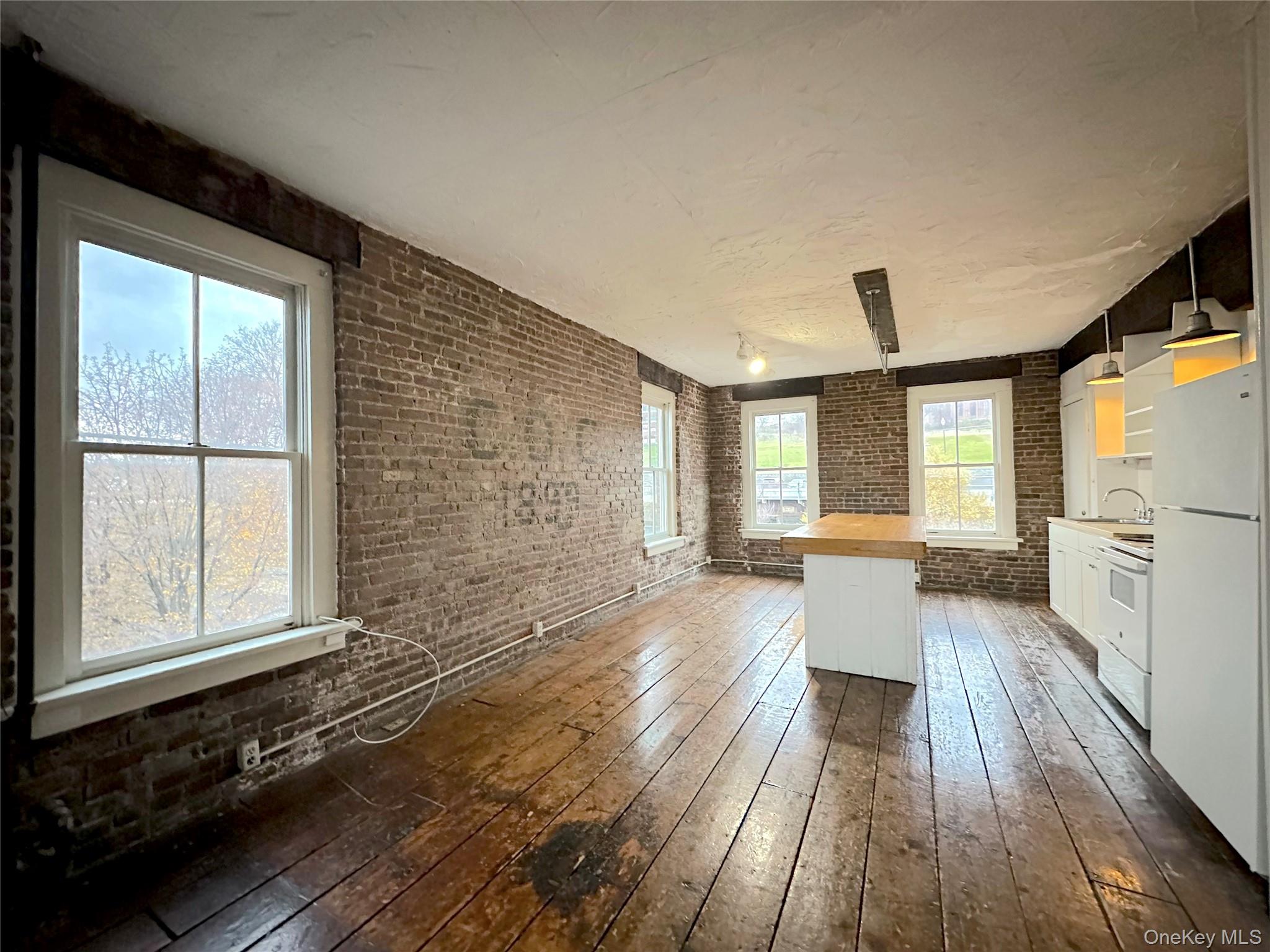 12 Front Street, Unit 1 Newburgh, NY 12550 - Photo 5 of 18