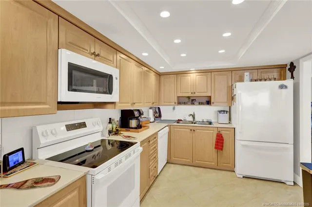 $549,000 | 10410 South Ocean Drive, Unit 308, Jensen Beach, FL 34957