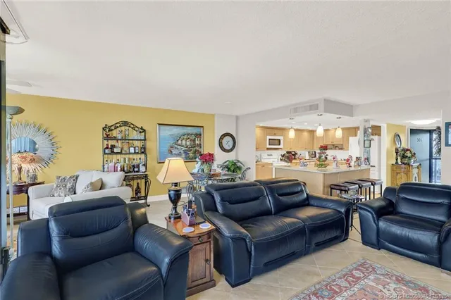 $549,000 | 10410 South Ocean Drive, Unit 308, Jensen Beach, FL 34957