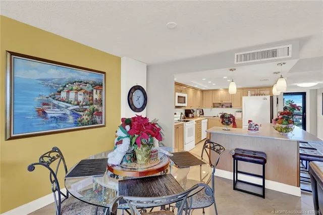 $549,000 | 10410 South Ocean Drive, Unit 308, Jensen Beach, FL 34957