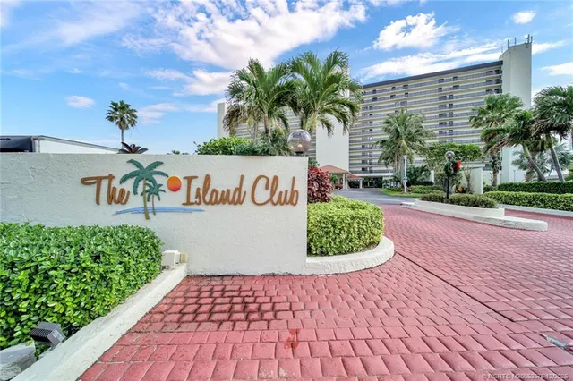 $549,000 | 10410 South Ocean Drive, Unit 308, Jensen Beach, FL 34957