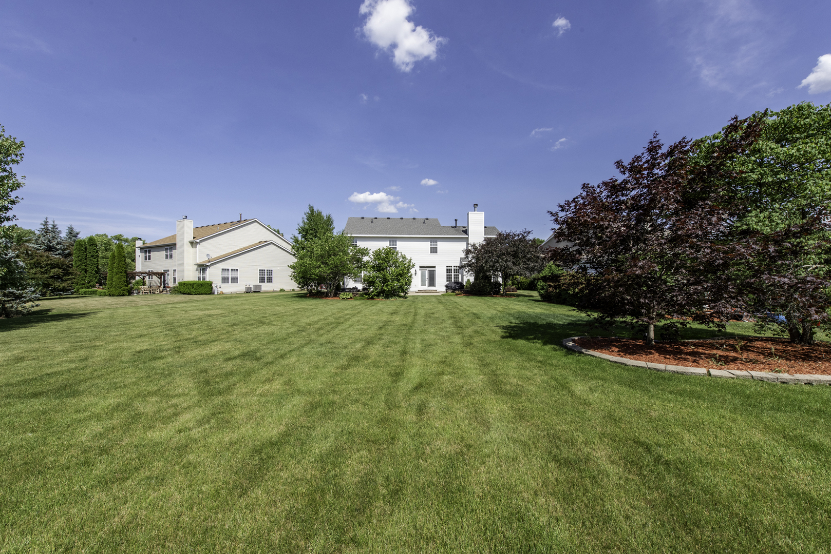 1650 Natures Way Lindenhurst, IL 60046 - Photo 52 of 55 a view of a volley ball court