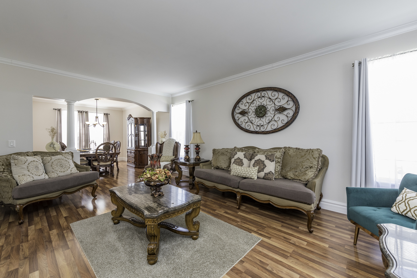 1650 Natures Way Lindenhurst, IL 60046 - Photo 8 of 55 a living room with furniture a rug and a large window