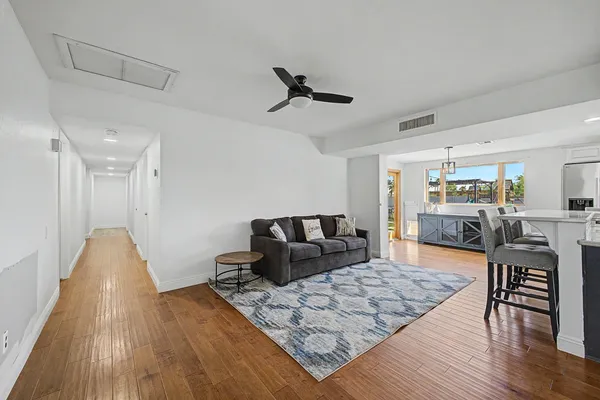 $3,500 | 6315 East Delcoa Avenue, Scottsdale, AZ 85254