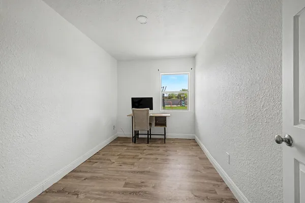 $3,500 | 6315 East Delcoa Avenue, Scottsdale, AZ 85254