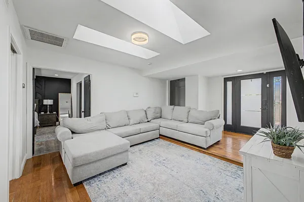 $3,500 | 6315 East Delcoa Avenue, Scottsdale, AZ 85254