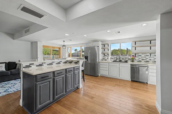 $3,500 | 6315 East Delcoa Avenue, Scottsdale, AZ 85254