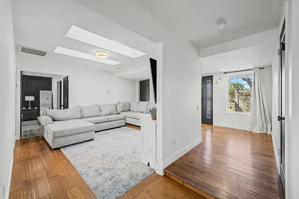 $3,500 | 6315 East Delcoa Avenue, Scottsdale, AZ 85254