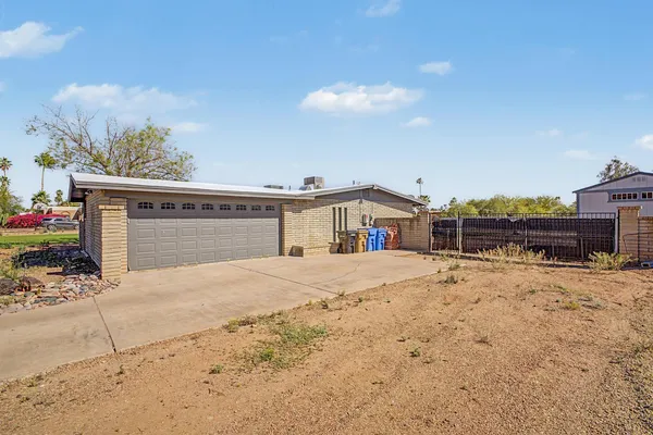 $3,500 | 6315 East Delcoa Avenue, Scottsdale, AZ 85254