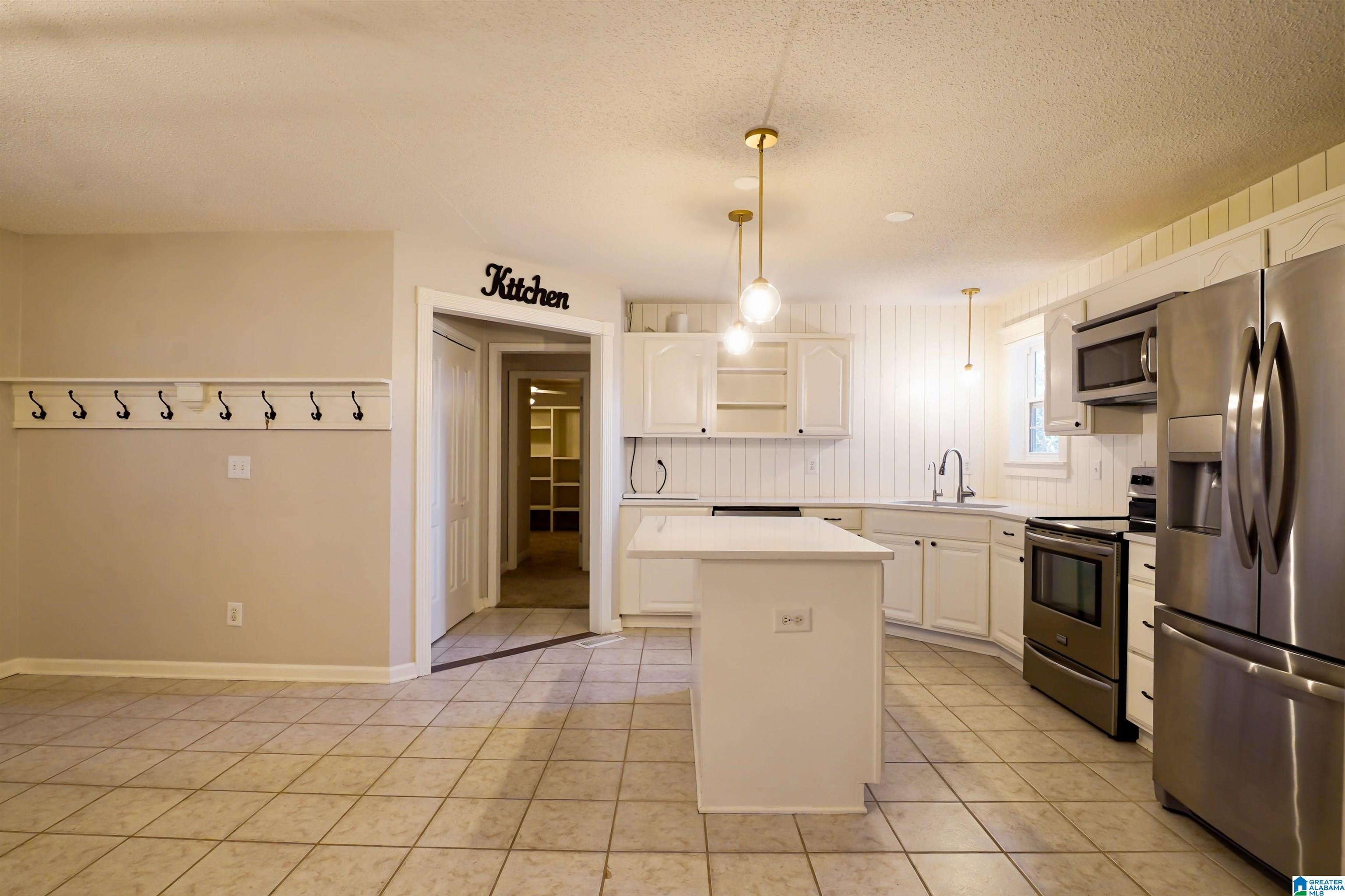124 Wilson Road Calera, AL 35040 - Photo 14 of 37