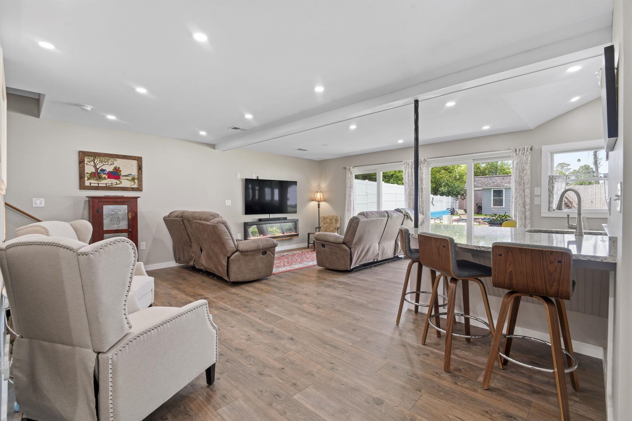 1406 Winddrift Court Surfside Beach, SC 29575 - Photo 10 of 46